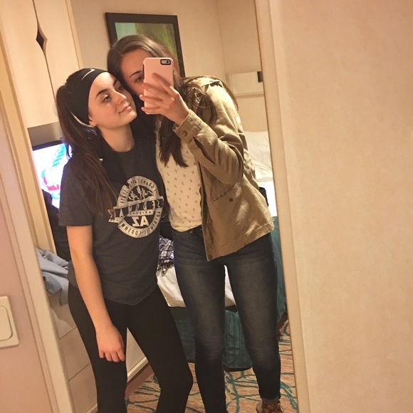 Utility Jacket - Picture 3 of 3